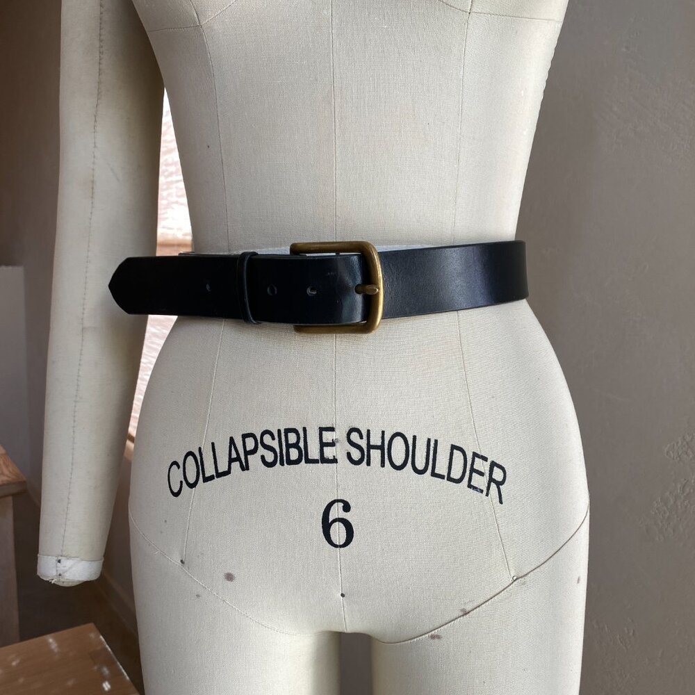 Black Leather Commune Belt